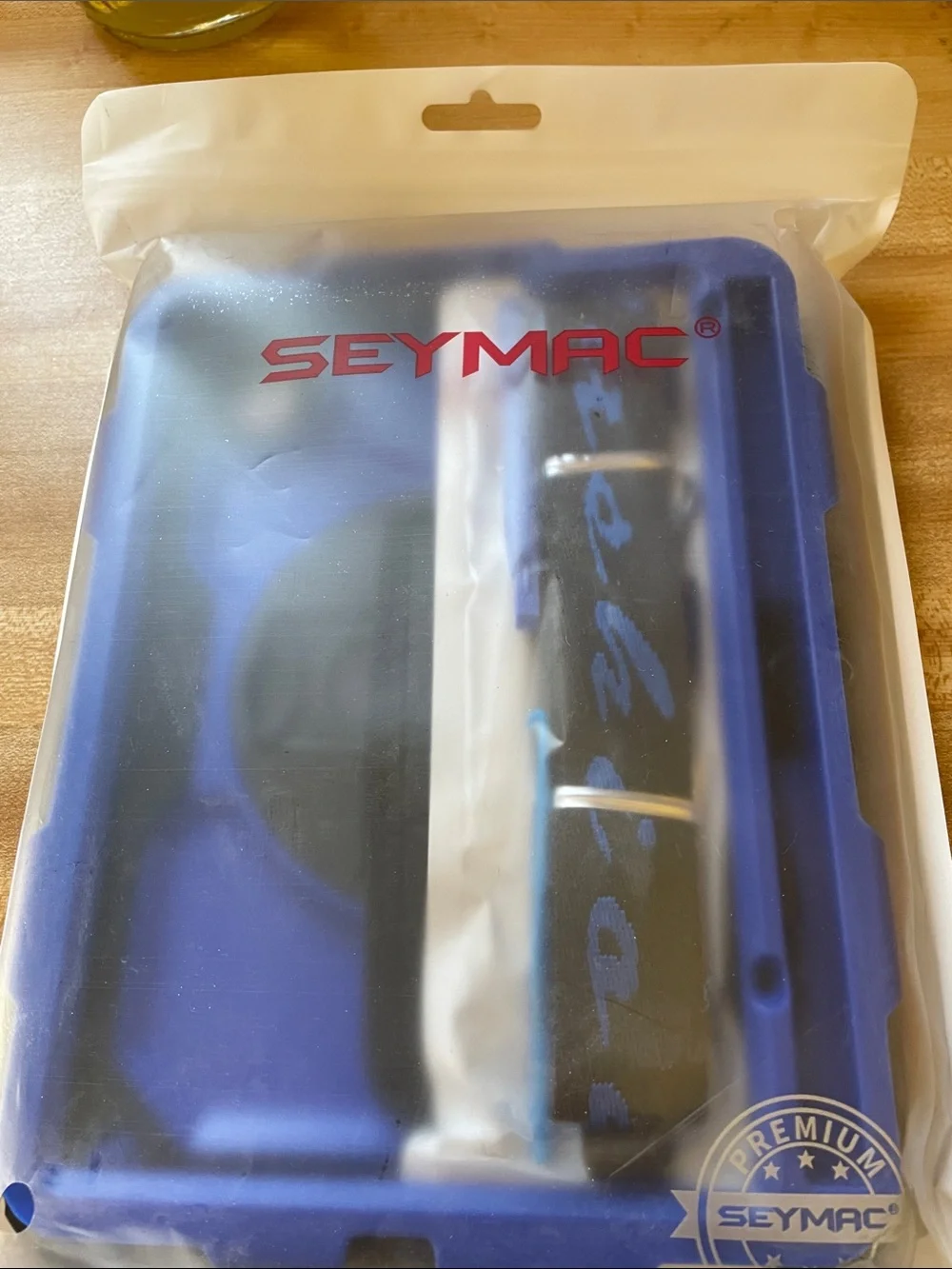 Seymac Rugged Blue Tablet Case with Adjustable Hand Strap for iPad 11/10.9 NWT